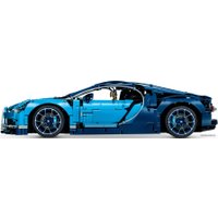 Конструктор LEGO Technic 42083 Bugatti Chiron